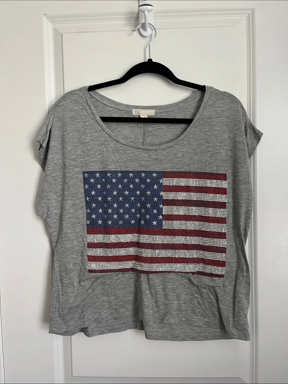 Forever 21 Gray Short Sleeve Tee with Rhinestone American Flag